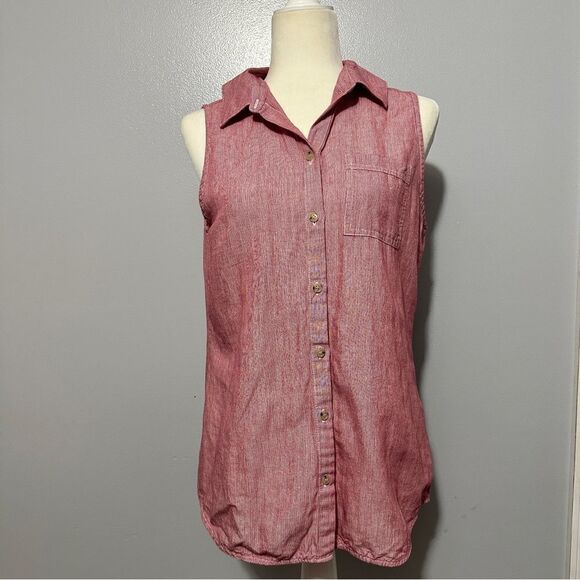 Liz Claiborne red and white button up tank with elastic on the waist. Size M - Picture 2 of 6